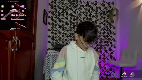 Snapshot of bellmontneon chatting on 12.16.25 Neon online show from 12.16.25