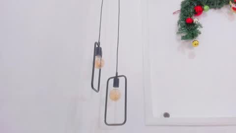 Snapshot of bellota_flak chatting on 12.14.24 Bellota Flak online show from 12.14.24