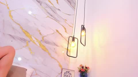 Snapshot of bellota_flak chatting on 01.28.25 Bellota Flak online show from 01.28.25