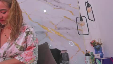 Snapshot of bellota_flak chatting on 02.01.25 Bellota Flak online show from 02.01.25