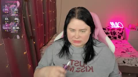 LinaBoo online show from 02.07.26