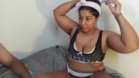 Your New Girlfriend online show from 03.27.26