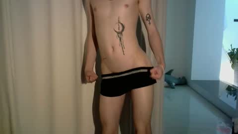 Snapshot of belyaxx chatting on 05.19.26 PrettyBoy online show from 05.19.26