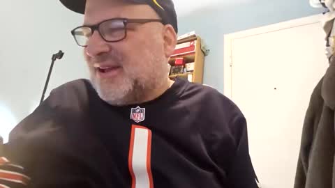 Snapshot of bendavewill chatting on 11.26.25 Bendavewill online show from 11.26.25