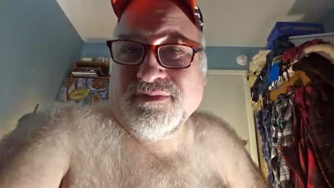 Snapshot of bendavewill chatting on 03.17.26 Bendavewill online show from 03.17.26