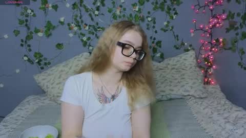 KENDALL  NATHAN online show from 05.18.26