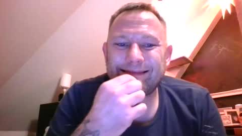 benizio online show from 12.04.24