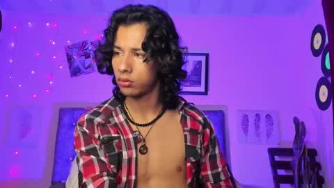 Snapshot of benjamin_fiore chatting on 03.12.25 benjamin_fiore online show from 03.12.25