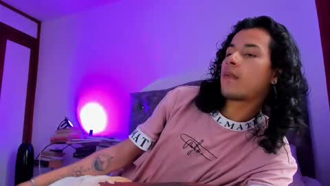 Snapshot of benjamin_fiore chatting on 02.05.26 benjamin_fiore online show from 02.05.26