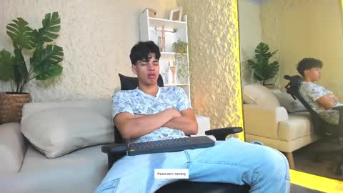 BENJAMIN online show from 03.12.25