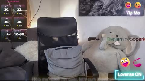 Snapshot of benjamincooperk1 chatting on 01.18.26 benjamincooperk online show from 01.18.26