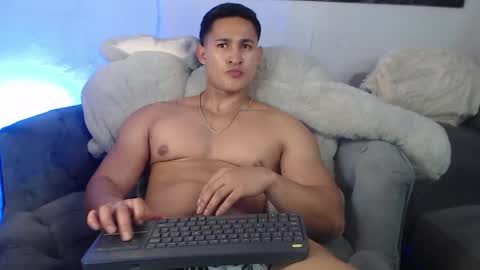 benjamincooperk online show from 04.11.26