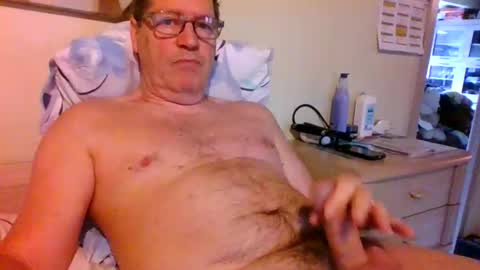 Snapshot of bennybutterfly007 chatting on 03.31.26 bennybutterfly007 online show from 03.31.26