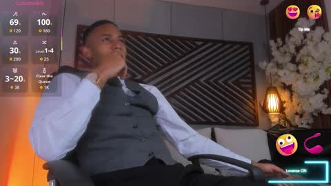 Snapshot of bento_fox chatting on 10.25.25 bento_fox online show from 10.25.25