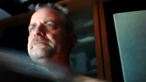Snapshot of berlinaer chatting on 01.11.25 berlinaer online show from 01.11.25