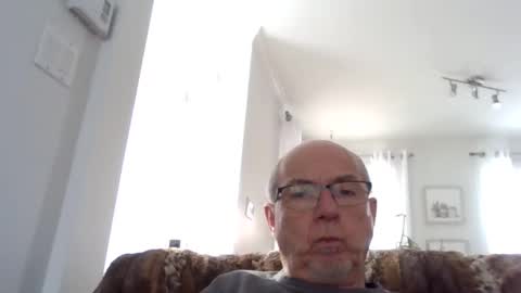 bernard1102 online show from 02.04.25