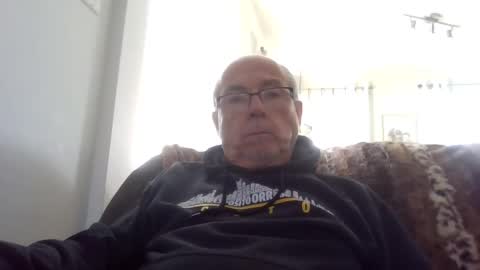 bernard1102 online show from 10.09.25