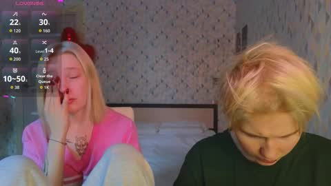 Snapshot of berry_assortment chatting on 02.13.26 Your sweet Tara and Eva online show from 02.13.26