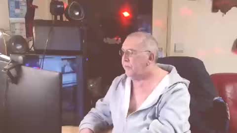 jean online show from 03.11.25