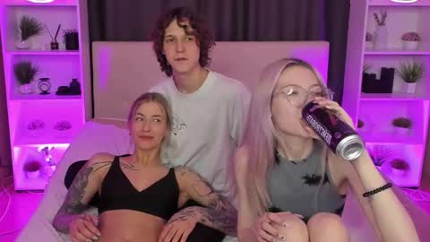 Danny and Kira online show from 02.15.25