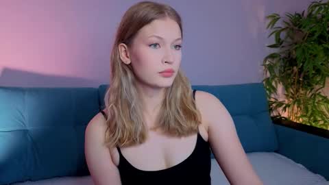 Danny and Kira online show from 10.10.25