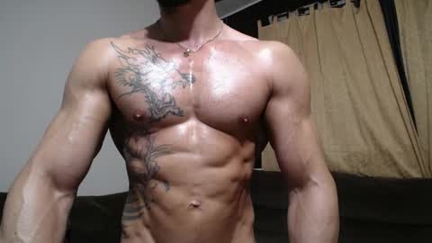 Snapshot of bestmuscle chatting on 05.07.26 bestmuscle online show from 05.07.26