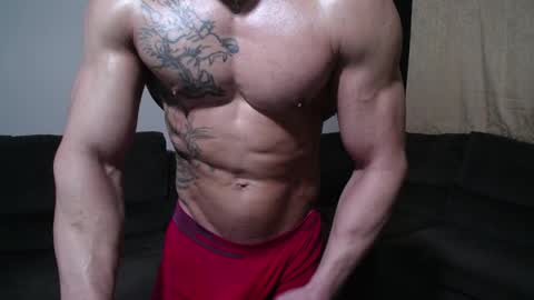 Snapshot of bestmuscle chatting on 05.23.26 bestmuscle online show from 05.23.26