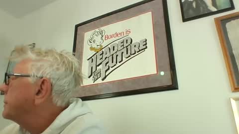 Snapshot of bestshot1951 chatting on 12.02.24 bestshot1951 online show from 12.02.24