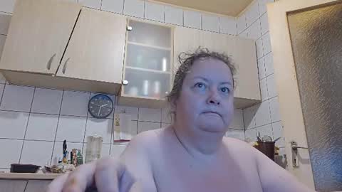Snapshot of bethnorth chatting on 07.19.26 bethnorth online show from 07.19.26