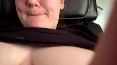 Snapshot of bethw3348 chatting on 11.28.25 bethw3348 online show from 11.28.25