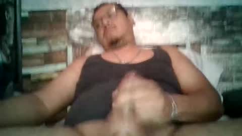 Snapshot of beto471292 chatting on 03.18.26 beto471292 online show from 03.18.26