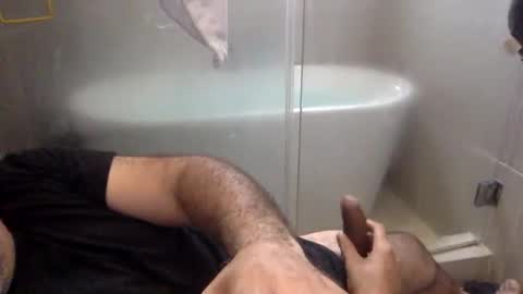 Virtual Gentleman online show from 01.05.25