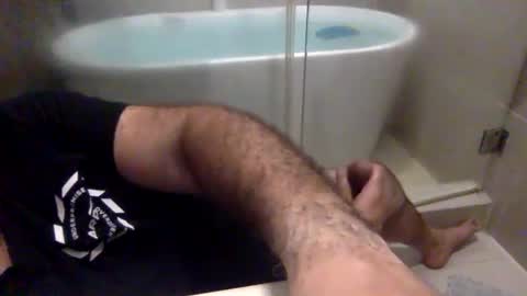 Virtual Gentleman online show from 02.01.25