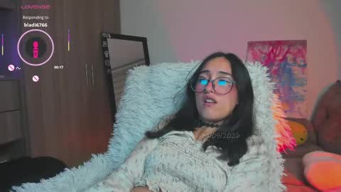 Snapshot of betsabe_butlers_ chatting on 05.14.26 Automatic Espresso Coffee Maker50000tkns left online show from 05.14.26