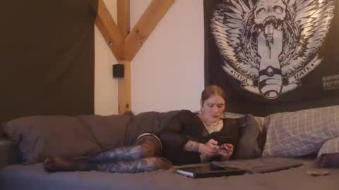 Betsy online show from 11.13.25