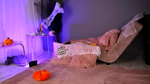 Betty online show from 10.28.25