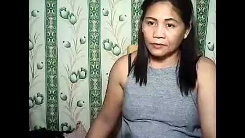 Snapshot of betty_83 chatting on 12.24.24 betty_83 online show from 12.24.24