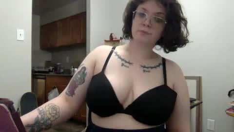 Betty Cake online show from 10.24.25