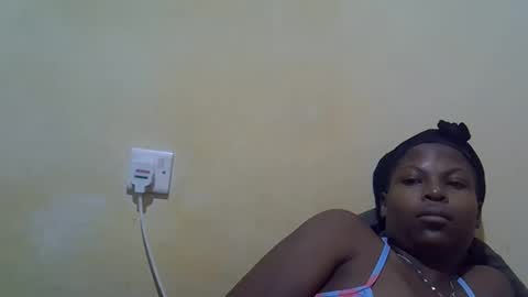 Snapshot of bettymayah chatting on 11.23.25 bettymayah online show from 11.23.25