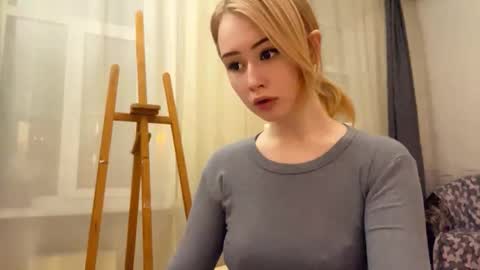 Snapshot of bettymorante chatting on 02.14.26 Hinata online show from 02.14.26