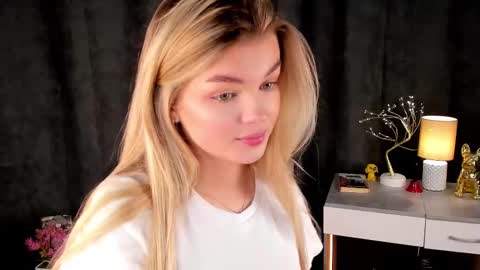 Maddie online show from 03.01.25