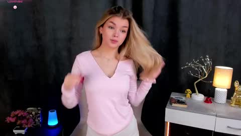 Maddie online show from 03.09.25