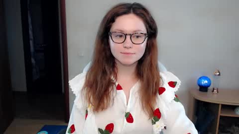 Snapshot of bettystar_ chatting on 01.29.25 Betty online show from 01.29.25