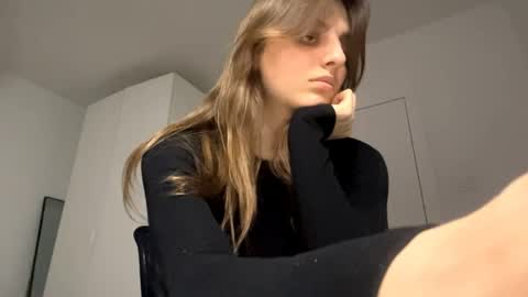Snapshot of beulahweikert chatting on 05.04.26 Lina online show from 05.04.26