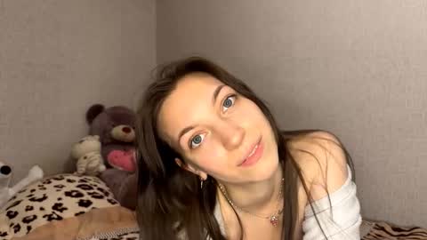 Bella online show from 03.10.26