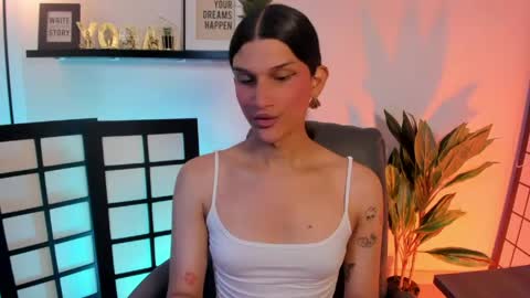 Snapshot of bianca_baldwin01 chatting on 05.11.26 bianca_baldwin01 online show from 05.11.26