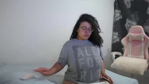 Snapshot of bianca_boobs chatting on 10.17.25 Bianca Tuesday to Sunday from 2am to 6am UTC-5 online show from 10.17.25