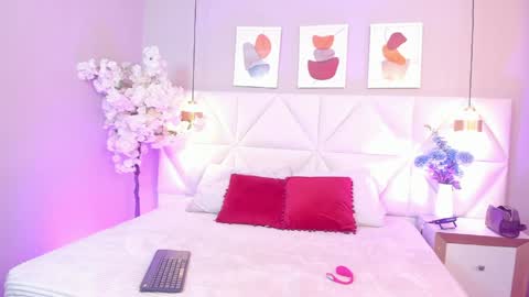 Snapshot of bianca_monroe_ chatting on 04.03.26 Bianca online show from 04.03.26