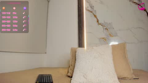 Snapshot of bianca_onyx chatting on 11.22.25 bianca_onyx online show from 11.22.25