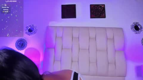 Snapshot of bianca_zaens1 chatting on 01.02.25 B I A N C A online show from 01.02.25